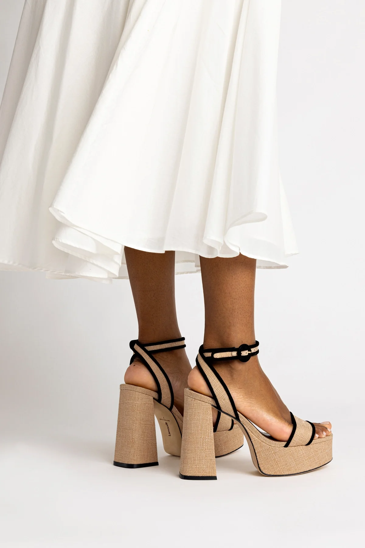 Dolly Sandal In Beige Raffia and Black Trimming - Image 2