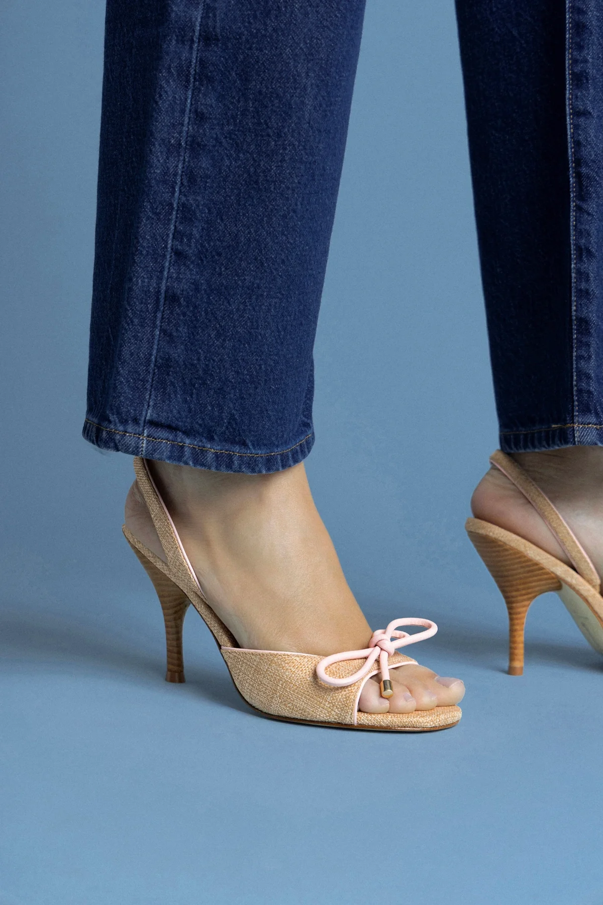 Lady Sandal In Beige Raffia And Tulip Leather - Image 2