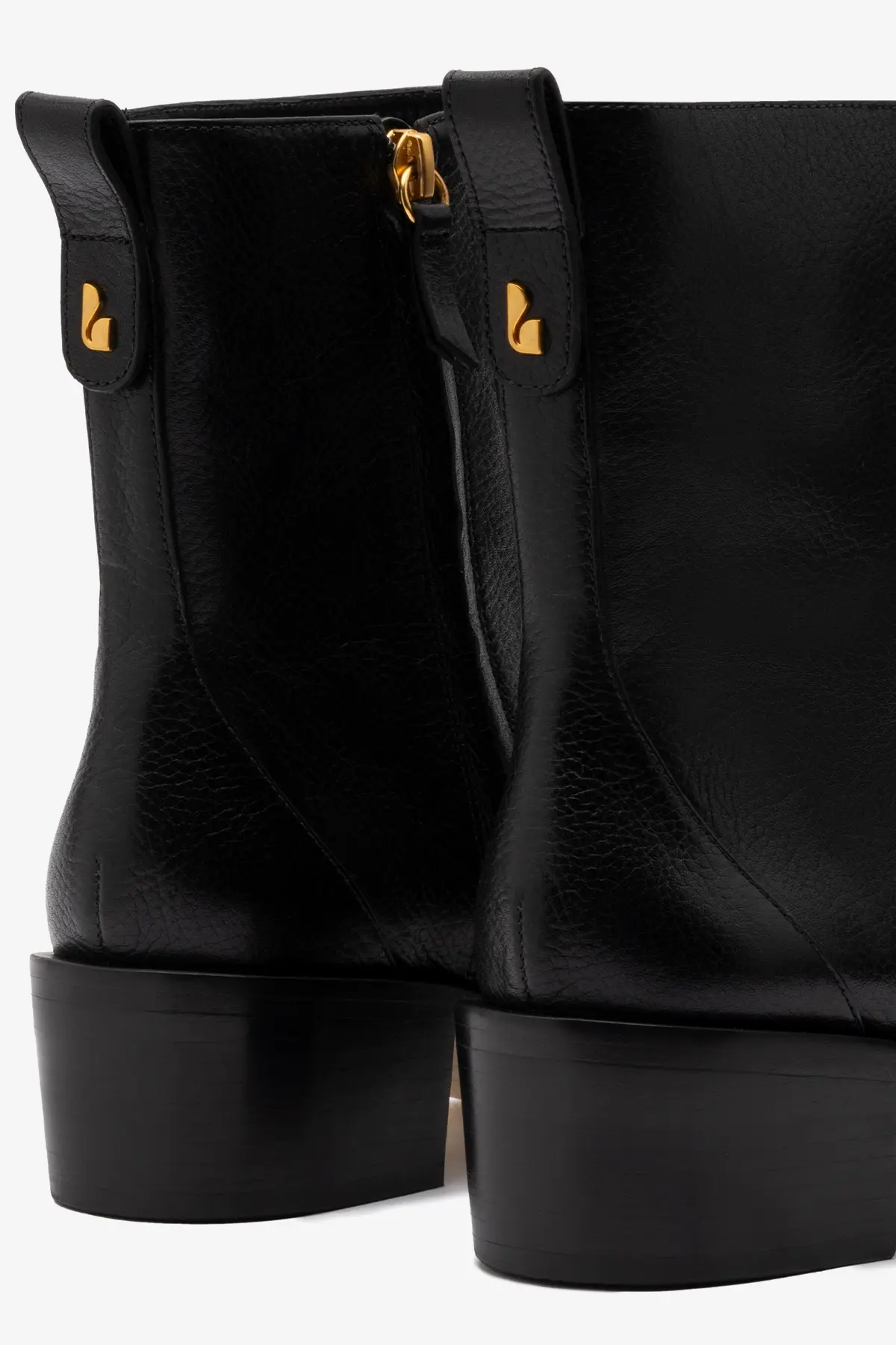 Florencia Low Boot In Black Leather - Image 4