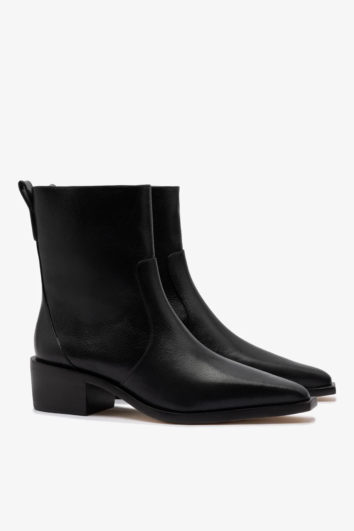 Florencia Low Boot In Black Leather - Image 7