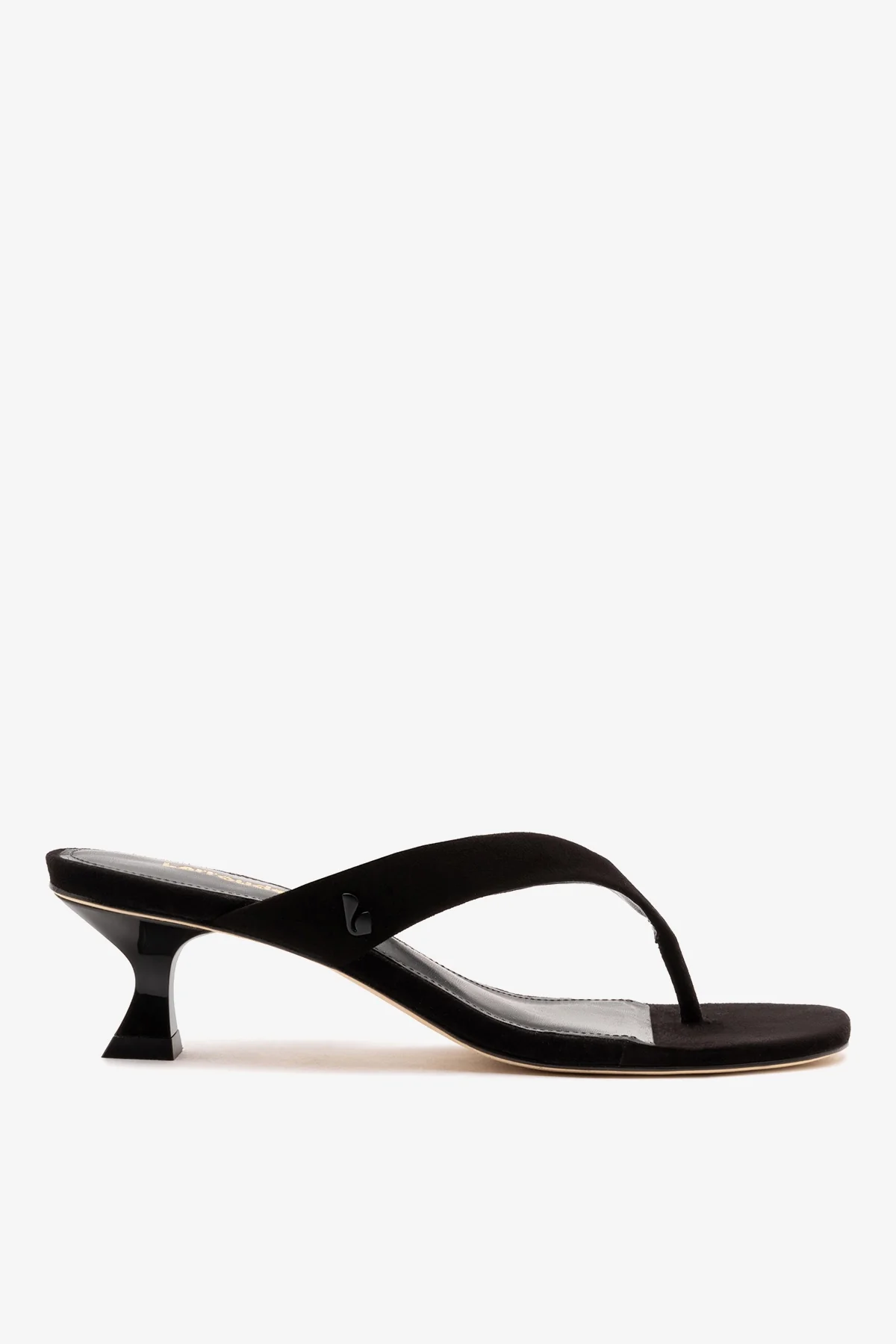 Gaia Low In Black Leather