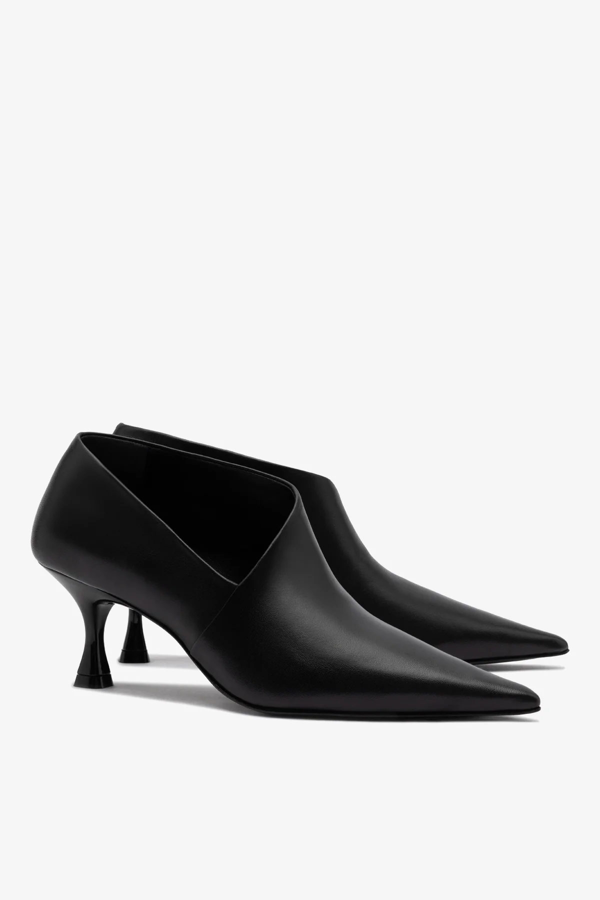 Larroudé by Nicolò B. Vittoria Pump In Black Leather - Image 3