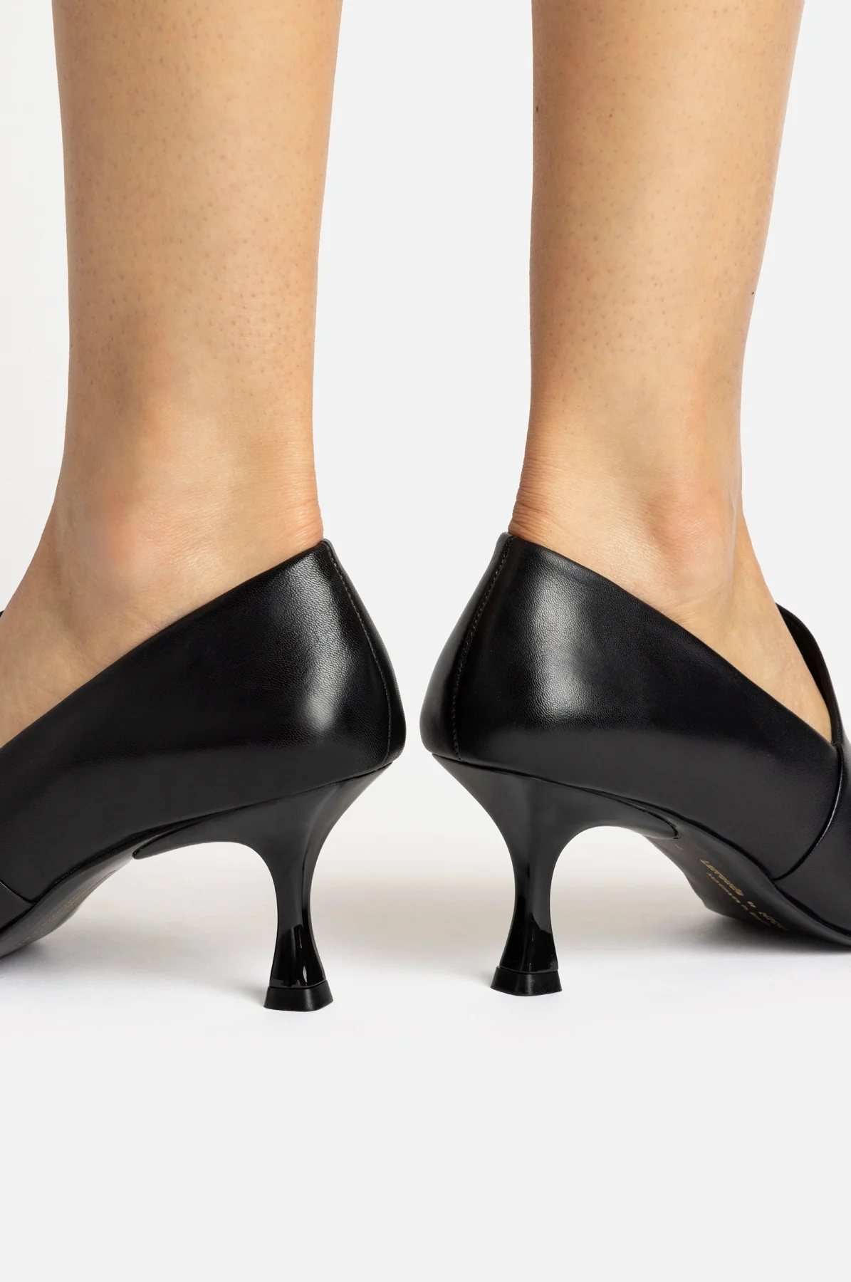 Larroudé by Nicolò B. Vittoria Pump In Black Leather - Image 6
