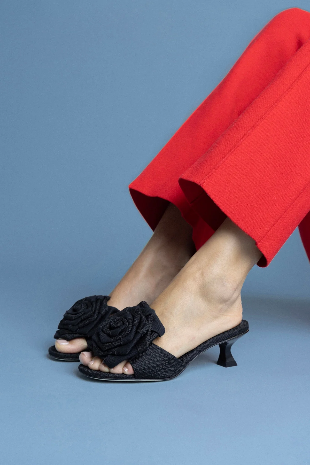 Scarlet Low Mule In Black Raffia - Image 2