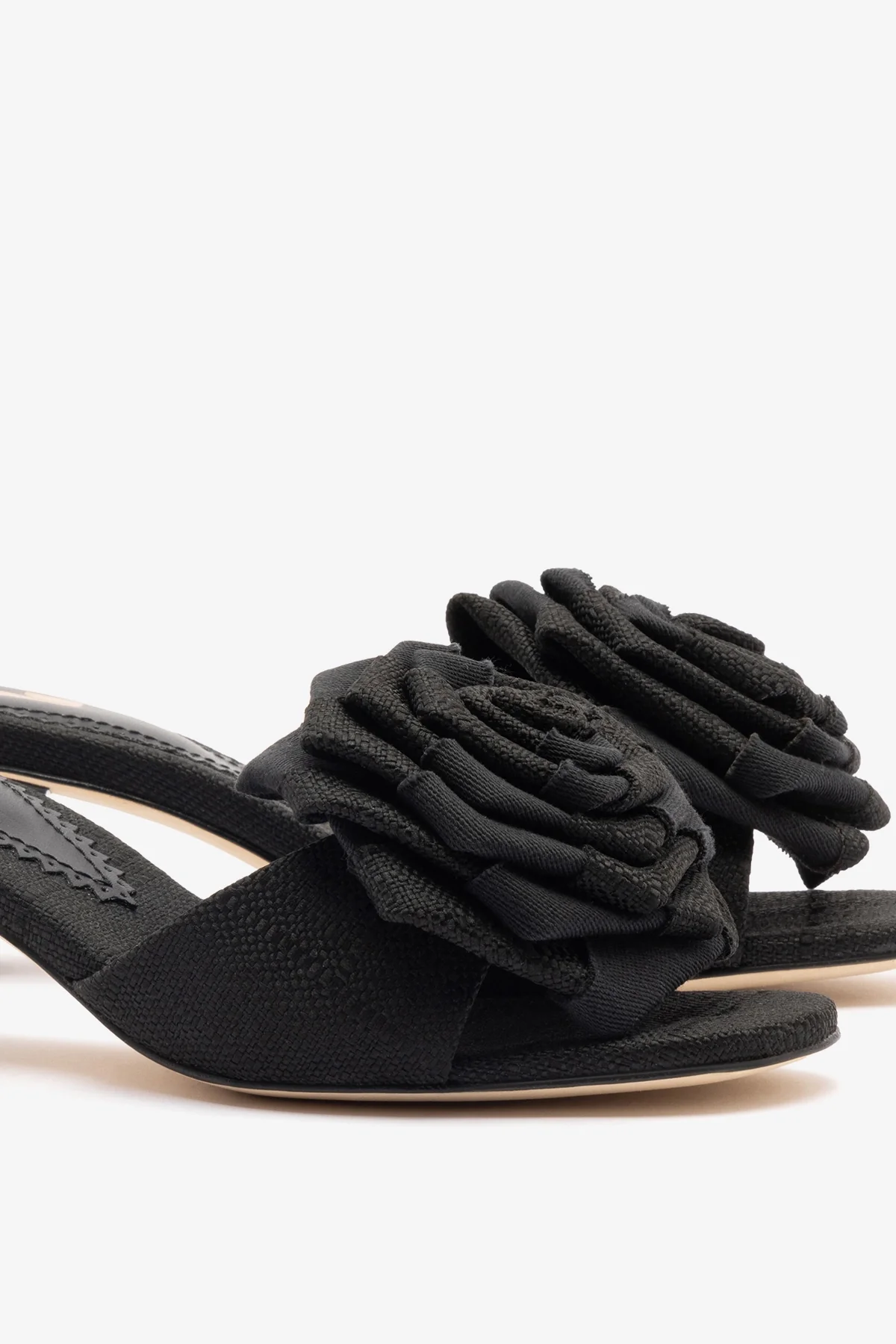 Scarlet Low Mule In Black Raffia - Image 4