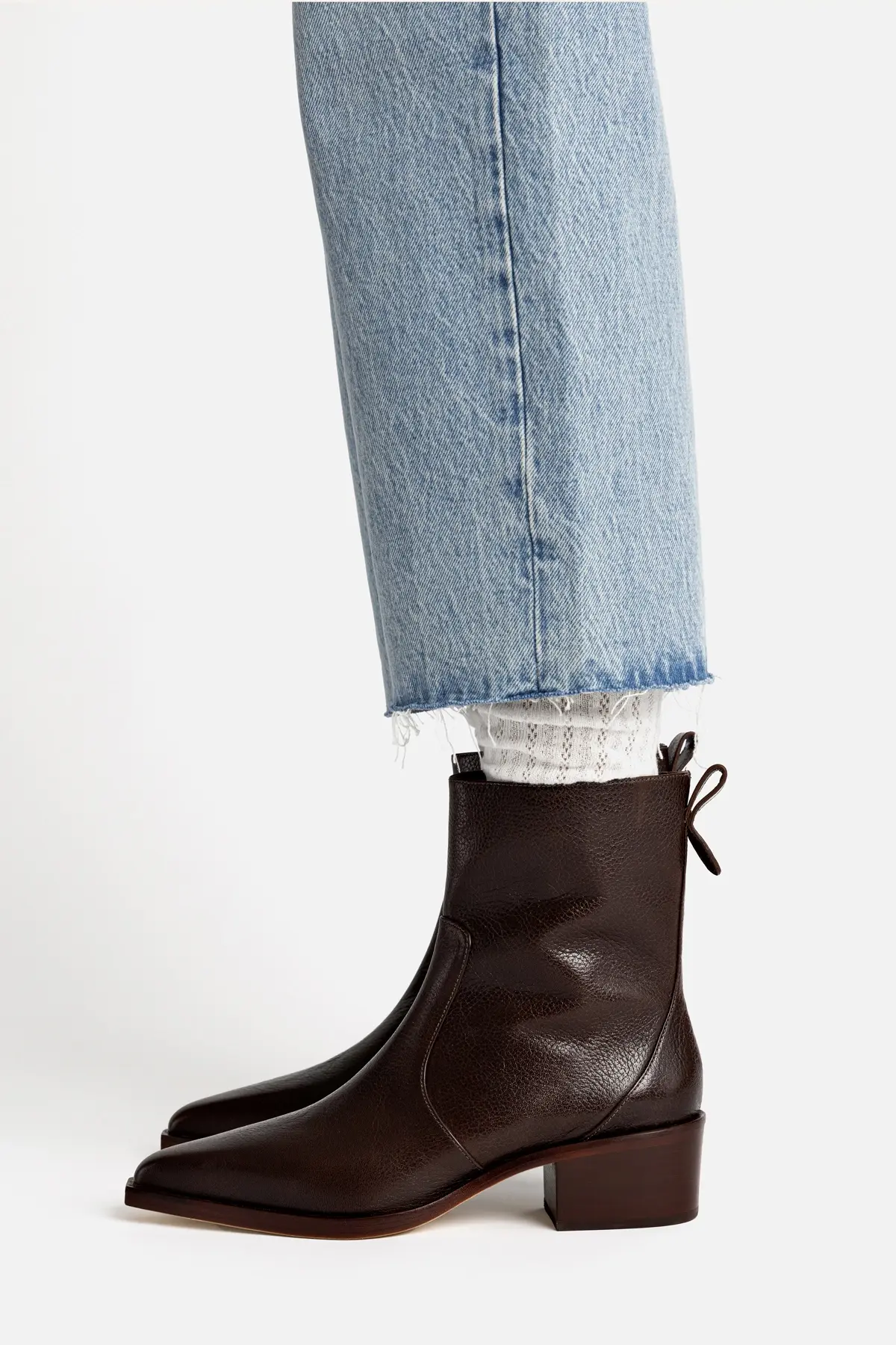 Florencia Low Boot In Brown Leather - Image 2