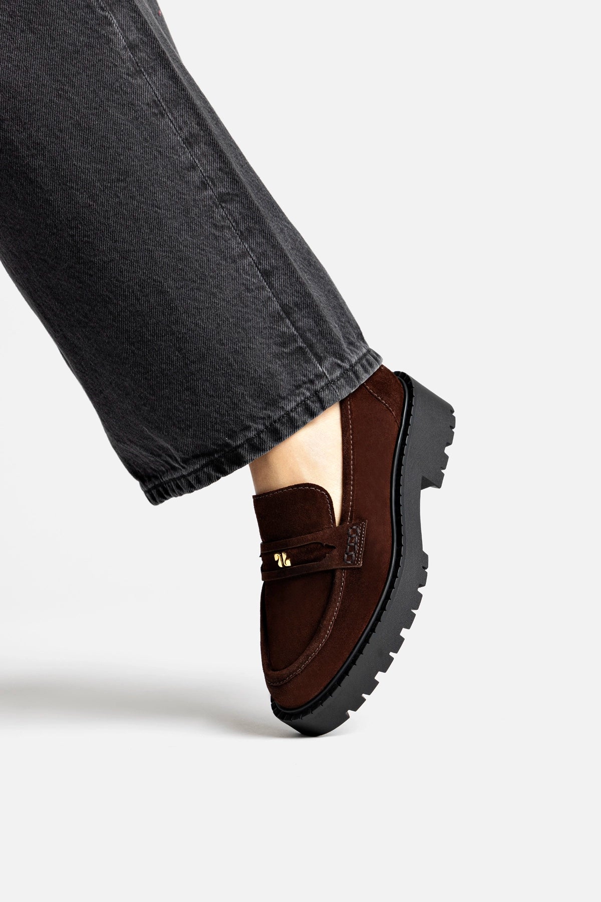 Suki Lugsole Loafer In Brown Suede - Image 5