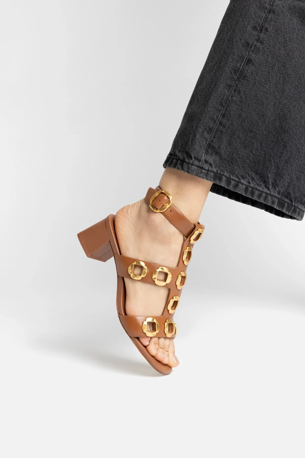 Milan Gladiator Block Sandal In Caramel Leather - Image 2