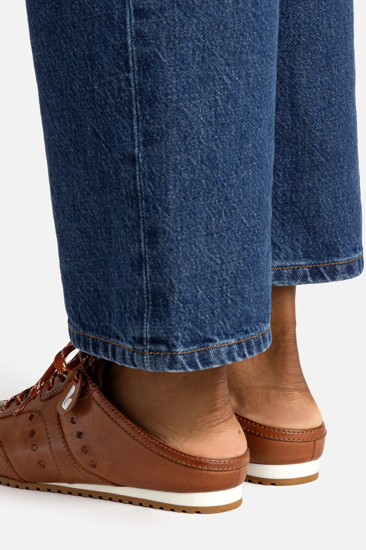 Stella Mule In Caramel Leather - Image 7