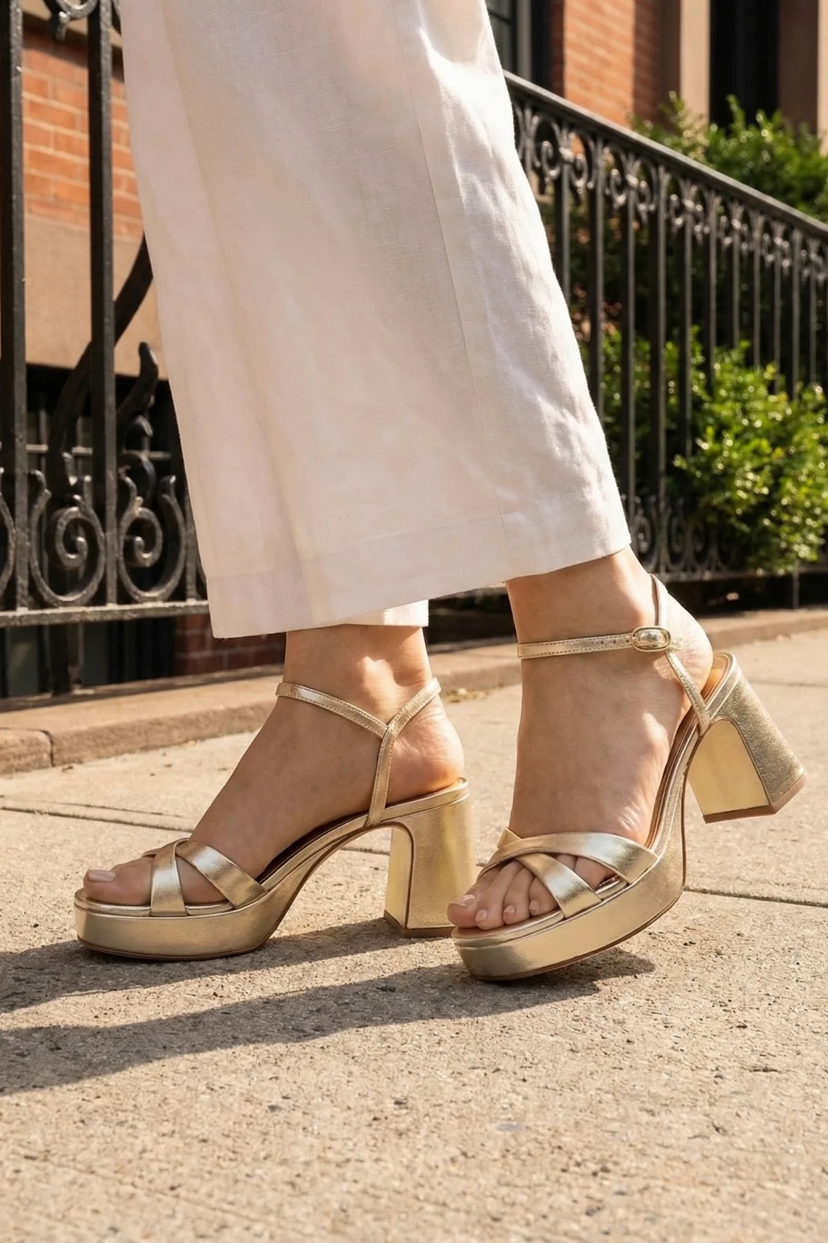 Bianca Low Sandal In Platina Metallic Leather - Image 6