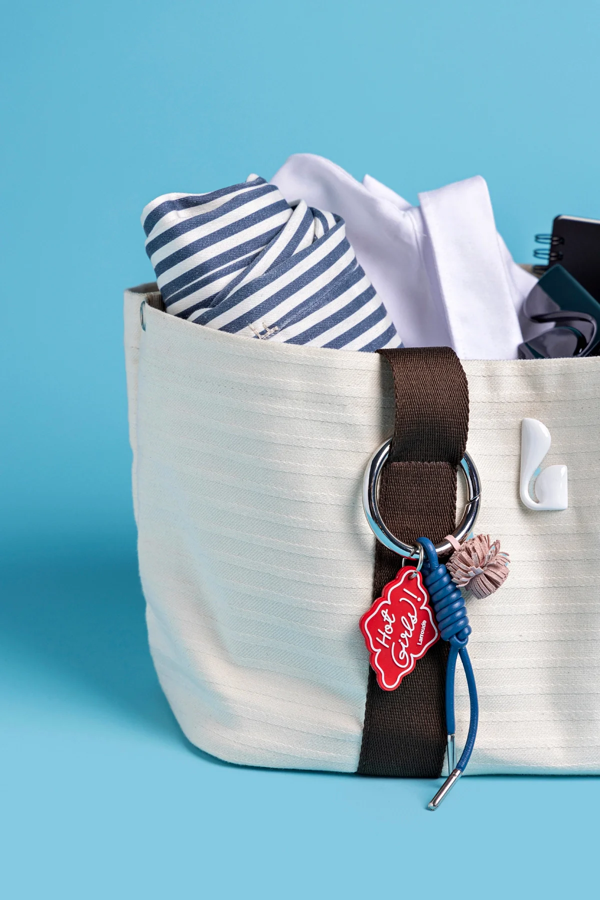 Americana Tote Bag In Ivory Awning Stripe - Image 5