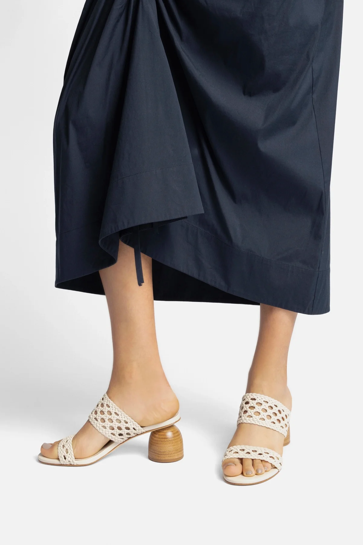 Dew Drop Macrame Sandal In Ivory Leather - Image 2