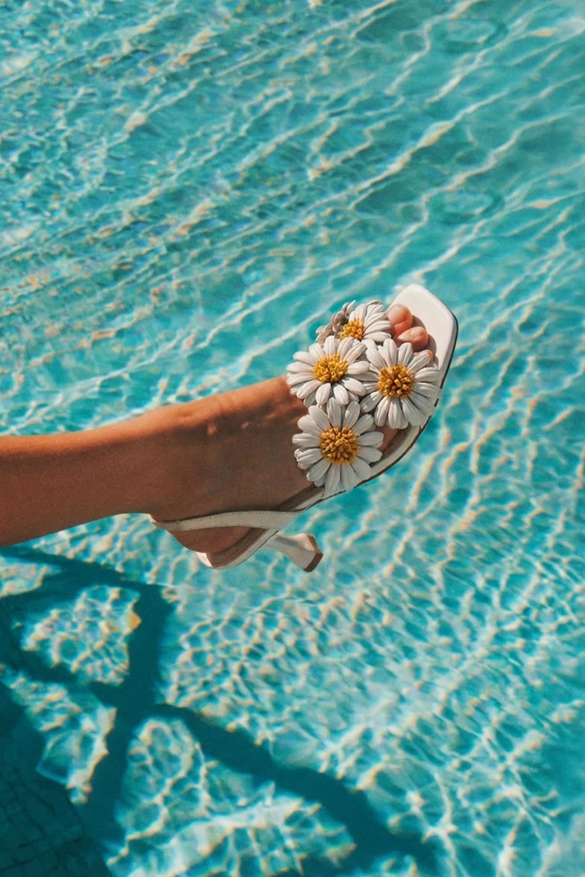 Fiore Sandal Ivory Leather - Image 2