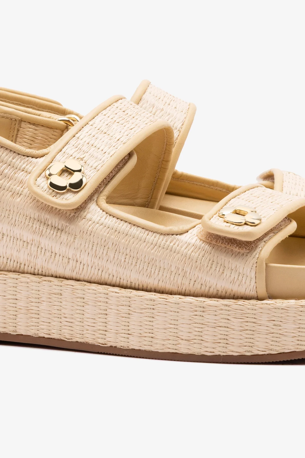 Jetty Sandal In Natural Beach Raffia and Beige Leather - Image 4