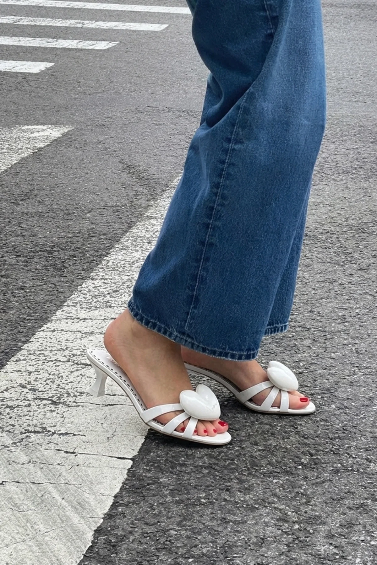 Amore Mule White Patent Leather - Image 2