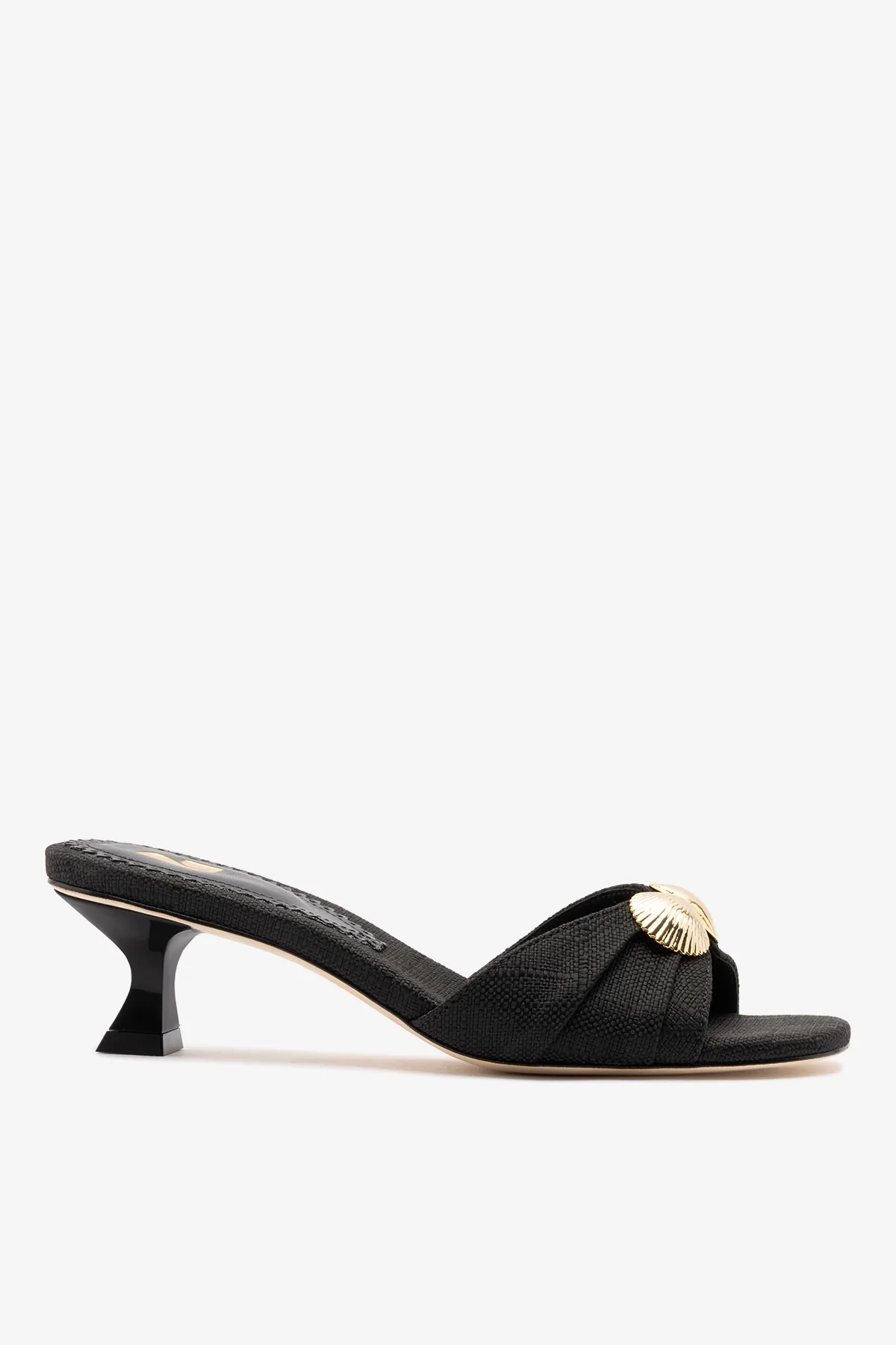 Coquile Mule Black Raffia