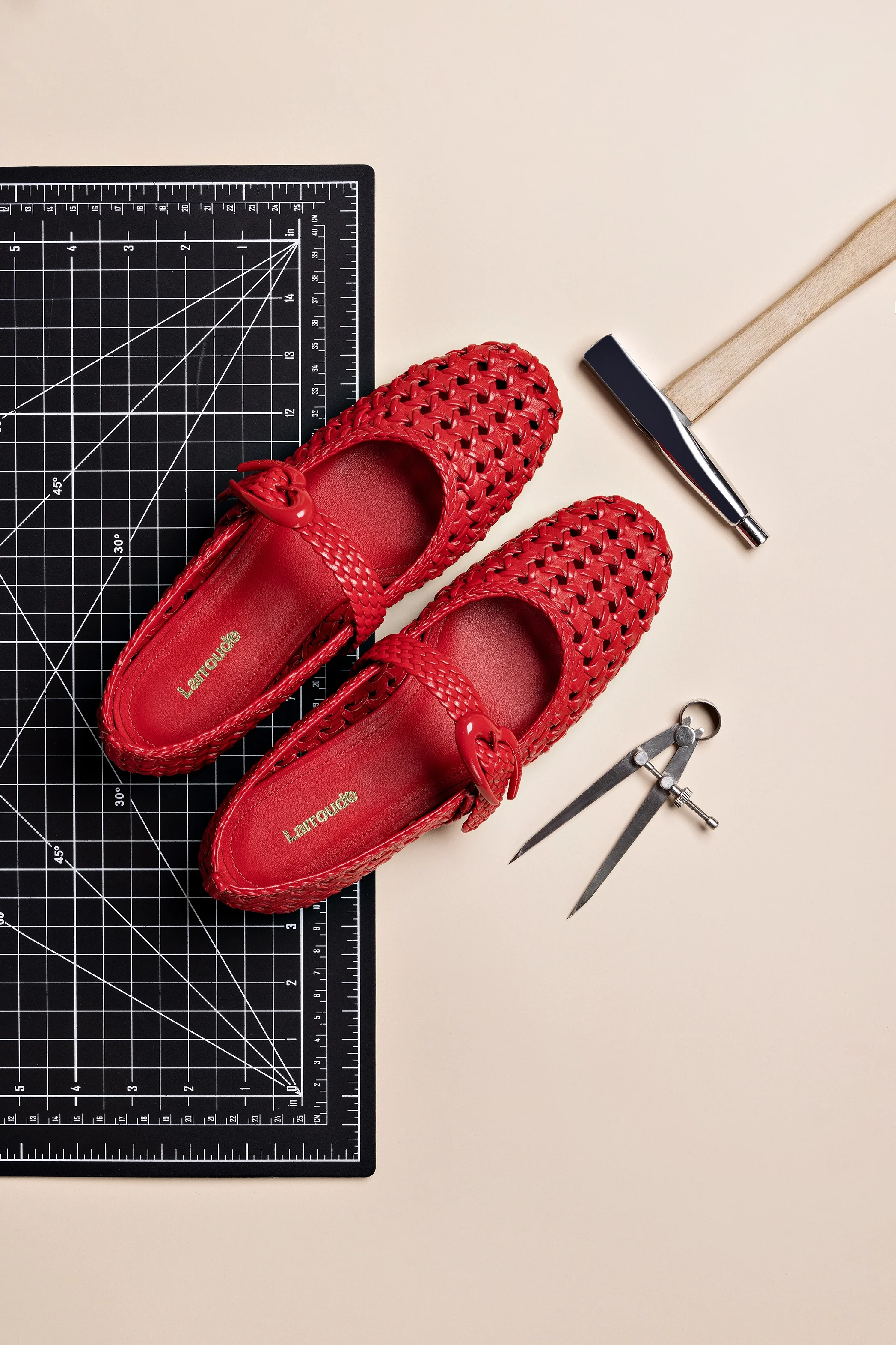 Verona New Macrame In Scarlet Leather - Image 2