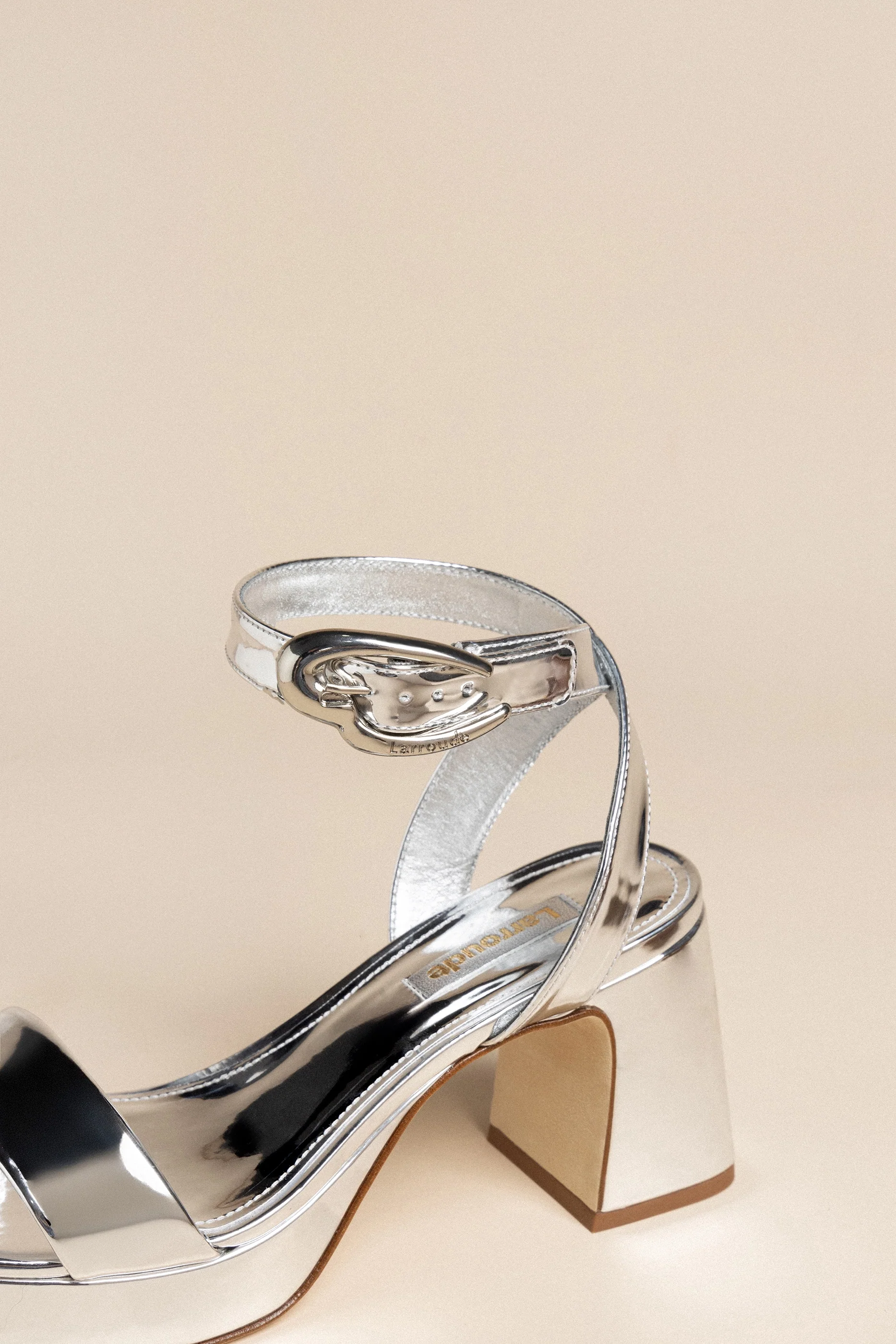 Dolly Verona Low Sandal In Silver Specchio - Image 6
