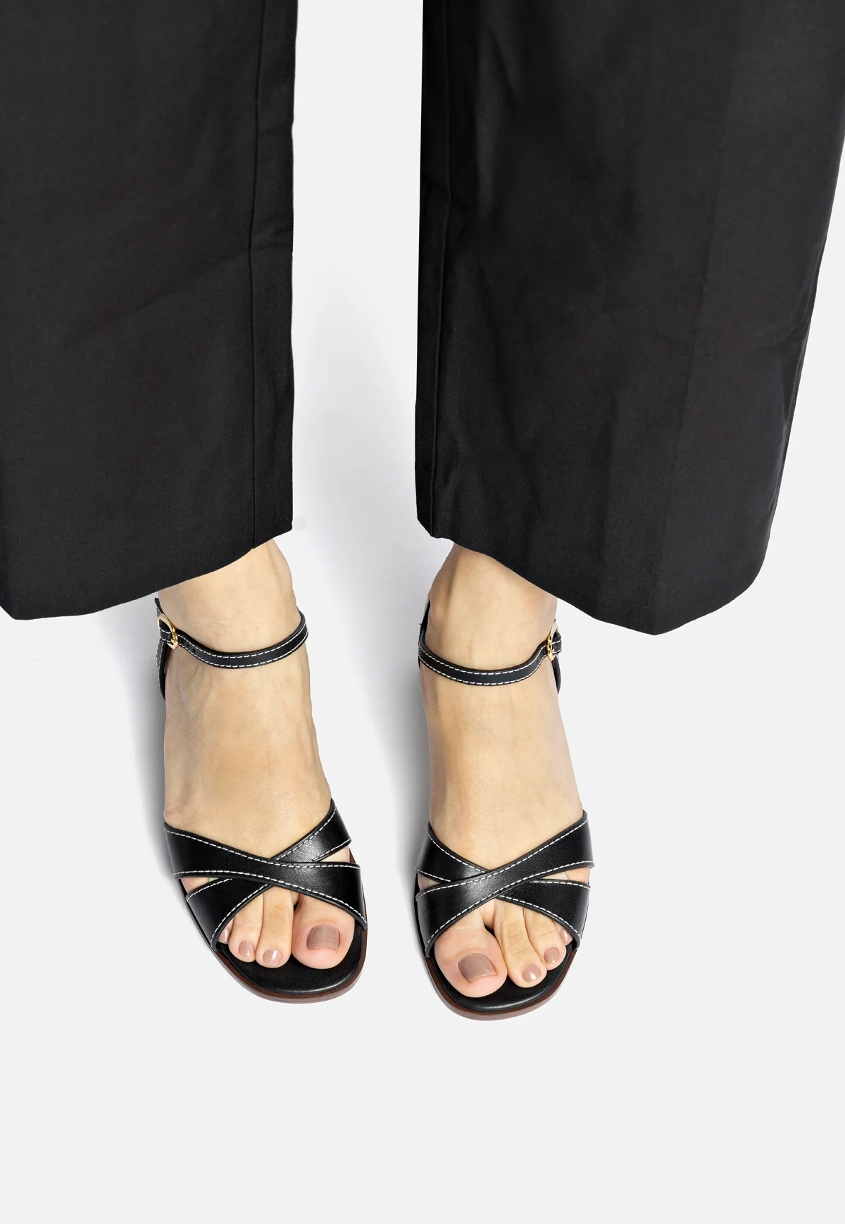 Roma Sandal In Vegetale Black Leather - Image 5